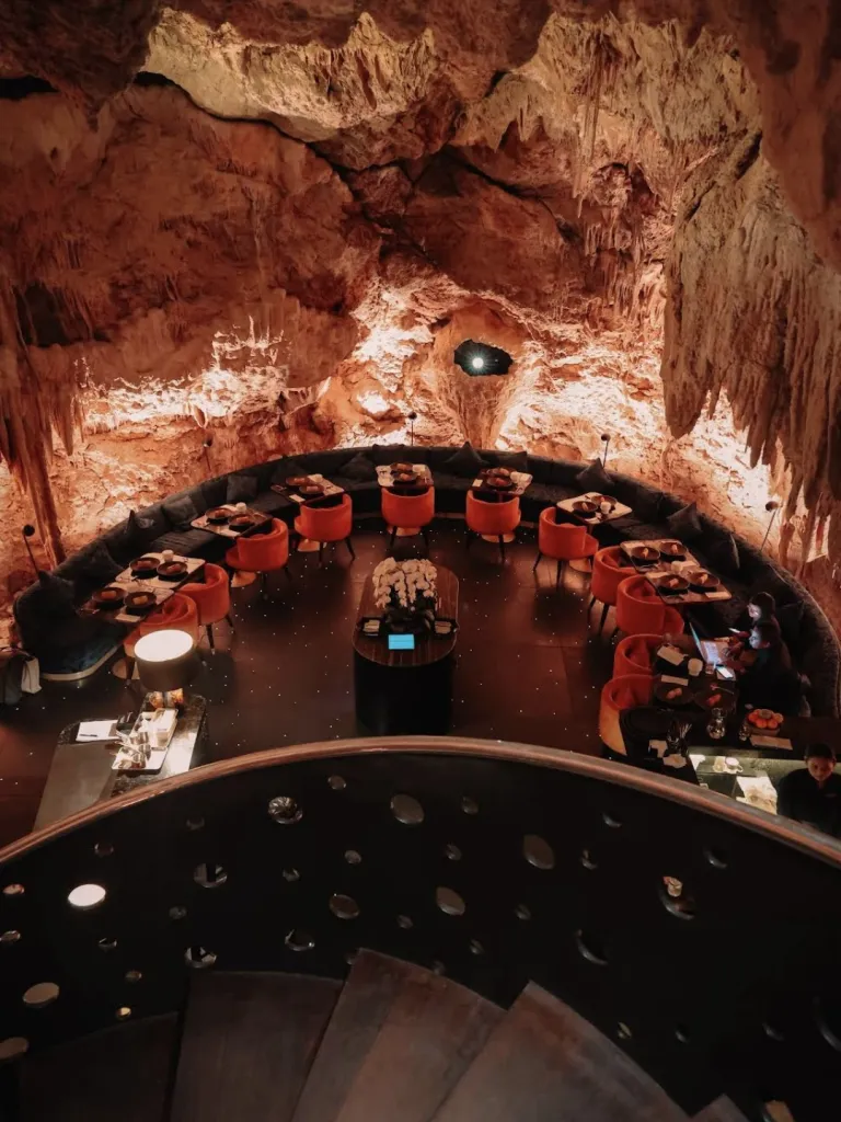 더 케이브 바이 쉐프 라이언 클리프트 앳 더 엣지 The cave by Chef Ryan Clift at The edge 사진 1/5