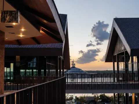 시라 빌리지 그랜드 아울렛 Sira Village Grand Outlet Bali