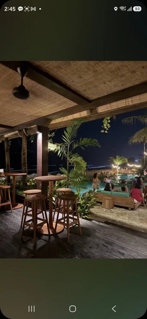 더 론 비치클럽 The Lawn Canggu Beach Club 사진 2/5