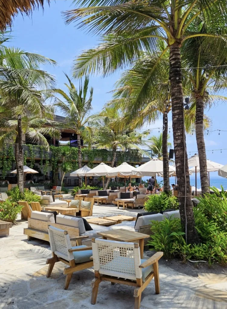 더 론 비치클럽 The Lawn Canggu Beach Club 사진 5/5