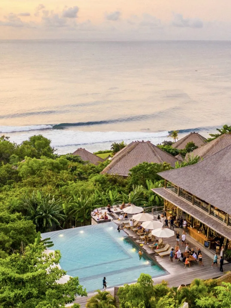 마나 울루와뚜 Mana Uluwatu Restaurant & Bar 사진 1/5