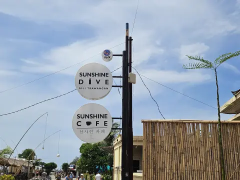 Sunshine Cafe