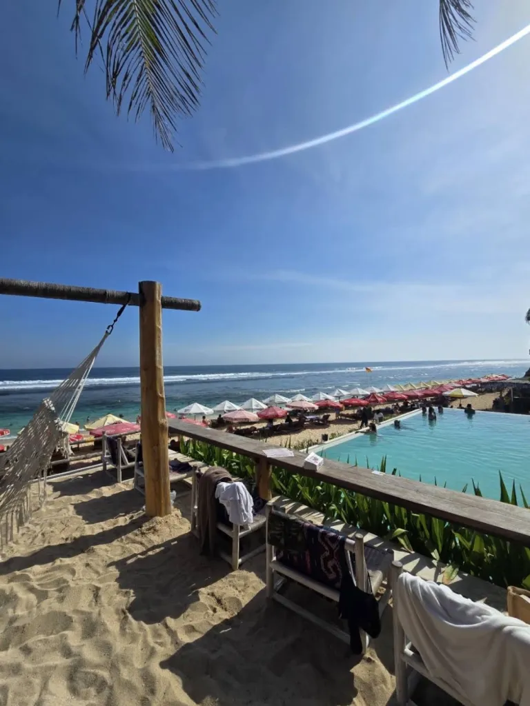 파밀라 비치클럽/팔미라 비치클럽 Palmilla Bali Beach Club 사진 2/5