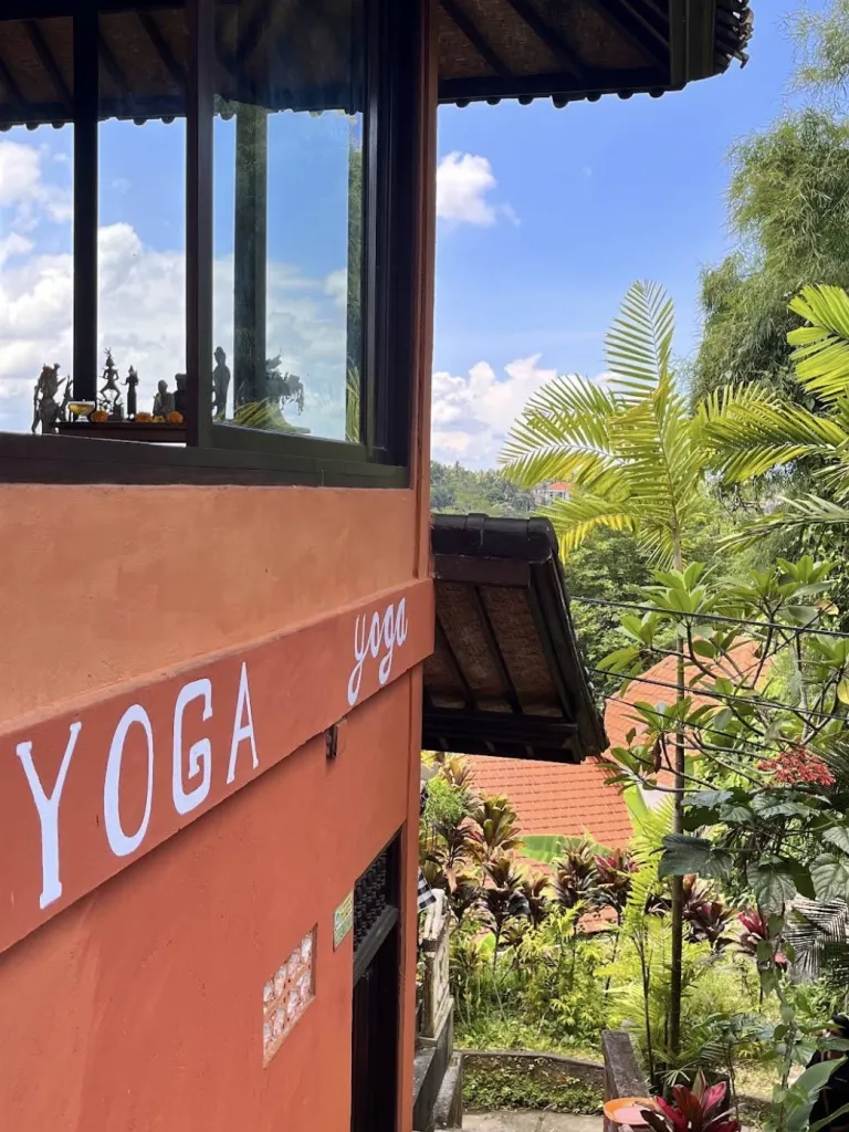 Intuitive Flow Yoga 사진 2/5