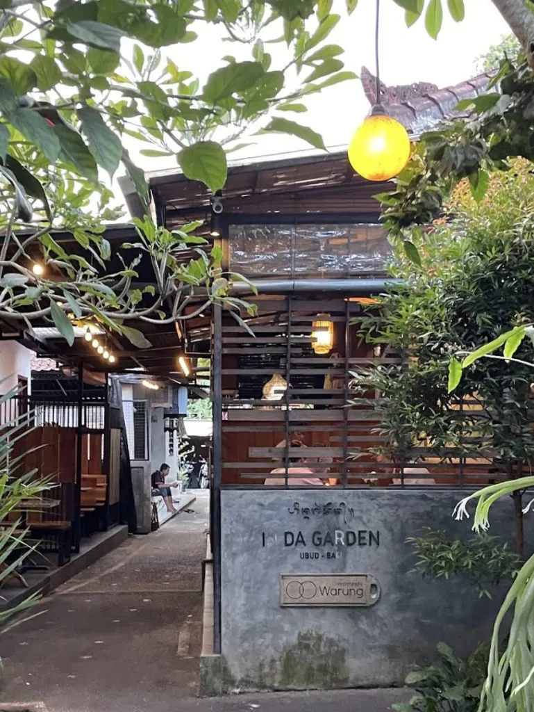 컴파운드 와룽 Compound Warung 사진 5/5