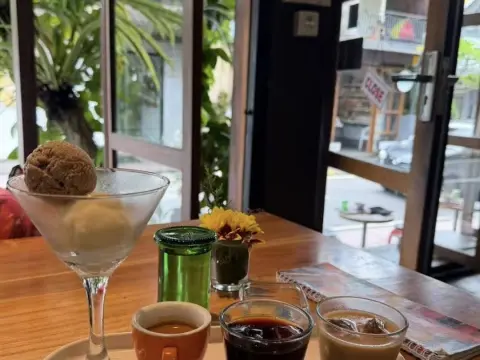 세니만 커피 스튜디오 Seniman Coffee Studio