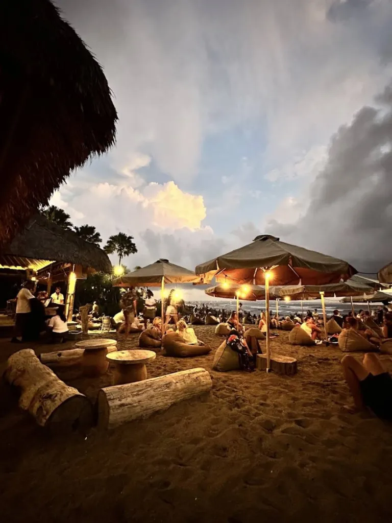 타임스 비치와룽 Times Beach Warung 사진 1/5