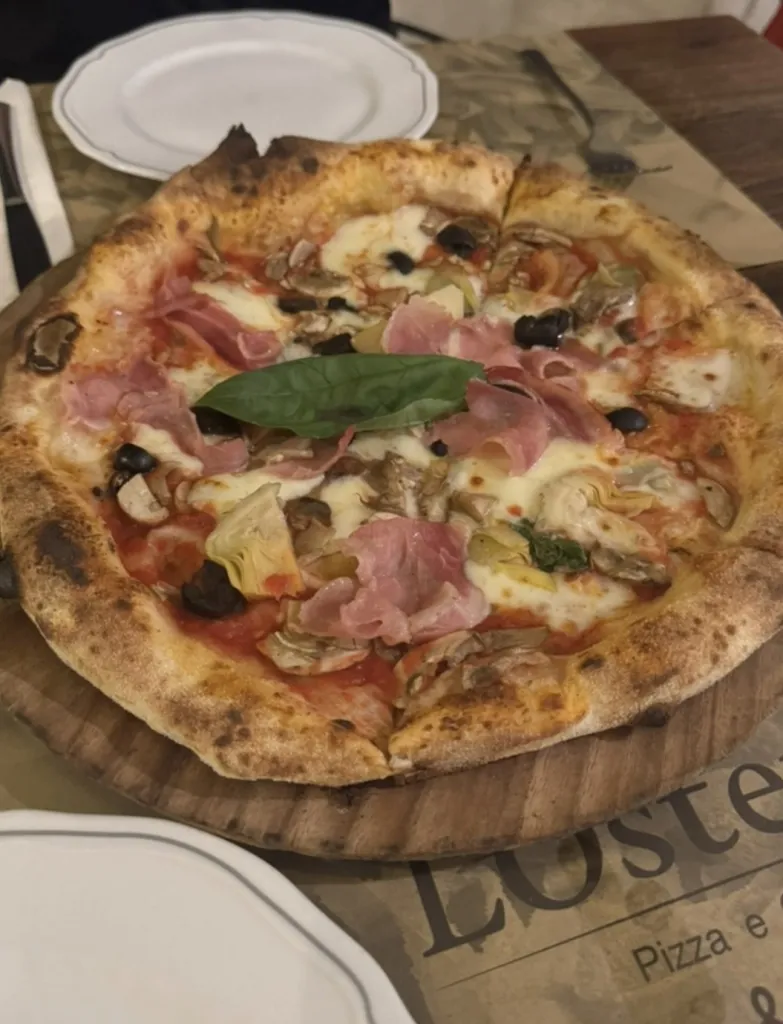 로스테리아 피자 우붓 L'Osteria Pizza e Cucina Ubud 사진 3/5