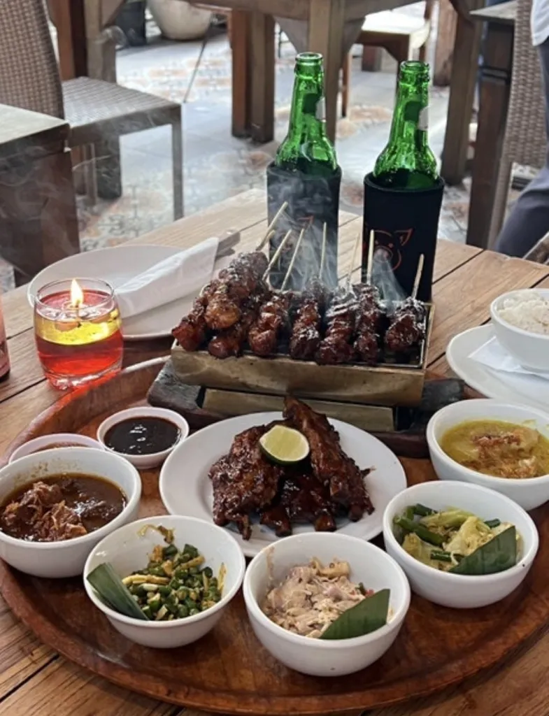 와룽 니아 Warung Nia Balinese Food & Pork Ribs 사진 4/5