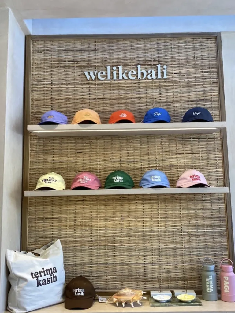 Welikebali Store + Café 사진 2/5