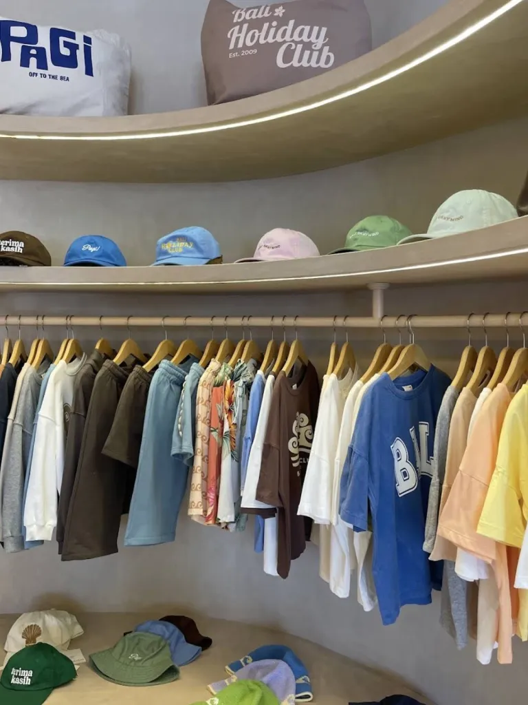 Welikebali Store + Café 사진 3/5