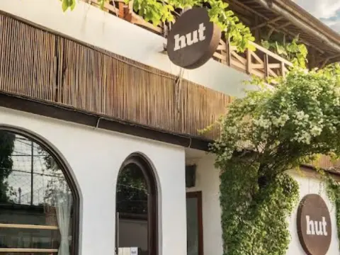 HUT Cafe Bali