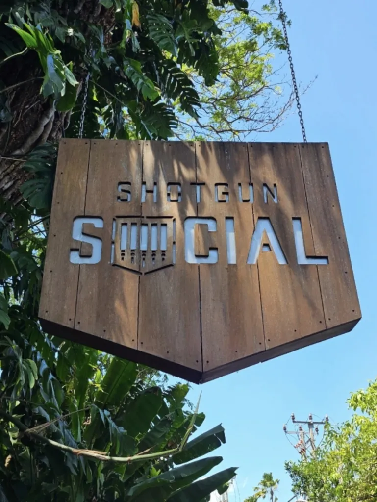 샷건 소셜 발리 Shotgun Social Bali 사진 1/5