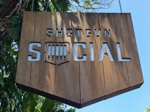 샷건 소셜 발리 Shotgun Social Bali