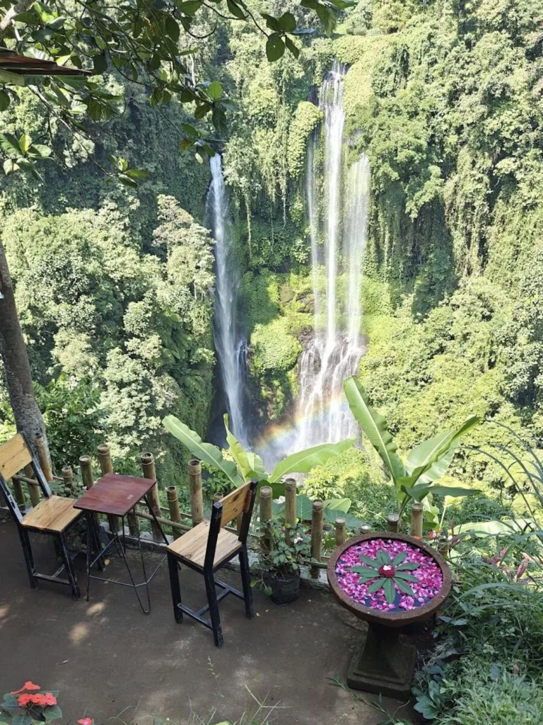 행잉 레스토랑 앤 바 Hanging Restaurant & Bar 사진 3/5