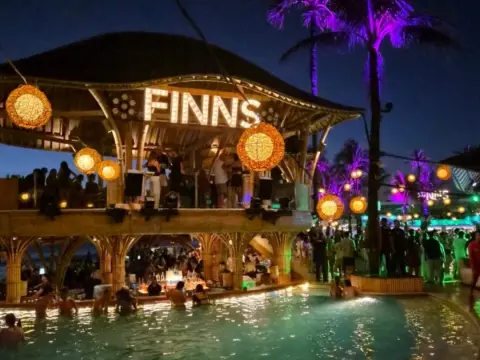 핀스 비치클럽 Finns Beach Club