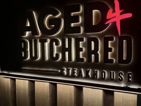 에이지드 부처드 짱구 Aged + Butchered Canggu