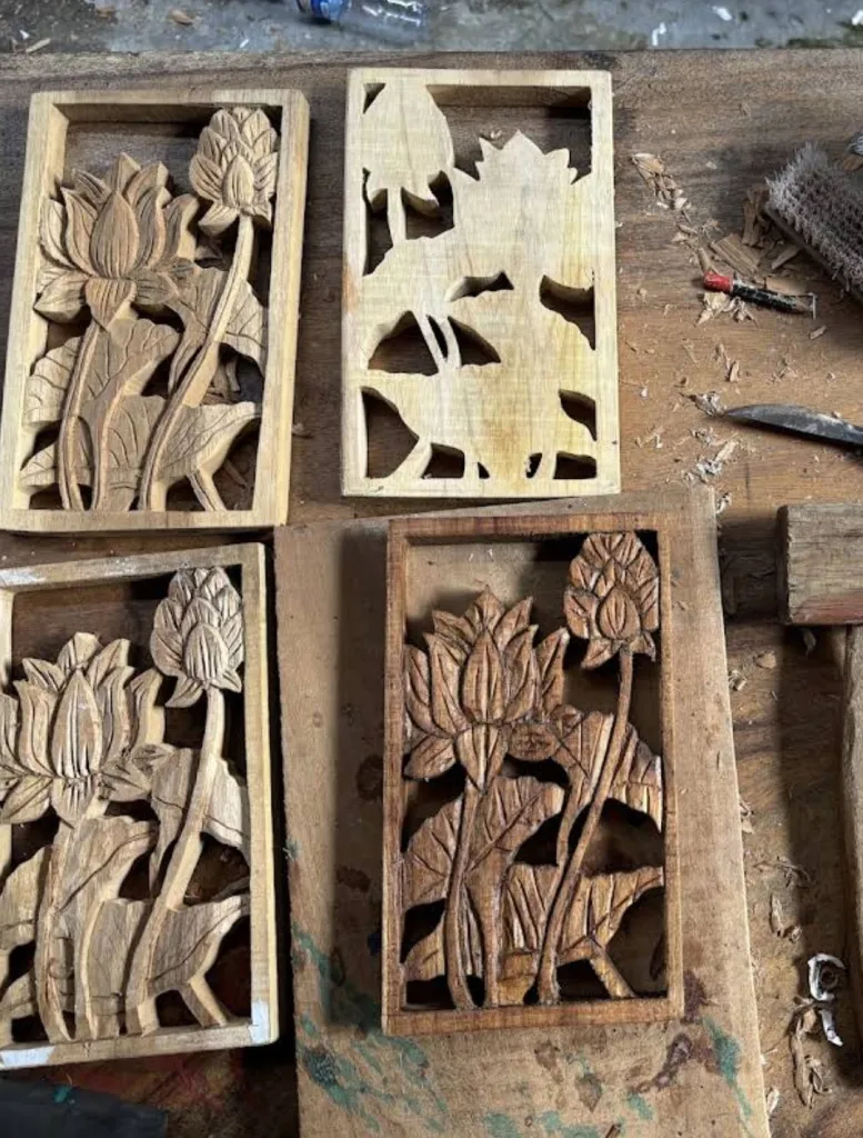 사누르 우드카빙- 메르타라우 카빙 레슨 Mertarauh Bali Carving Lessons 사진 3/3