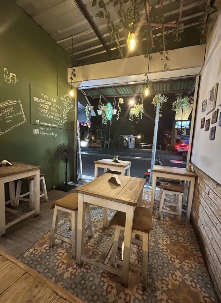 리빙트리 Living Tree Bali Cafe 사진 2/5
