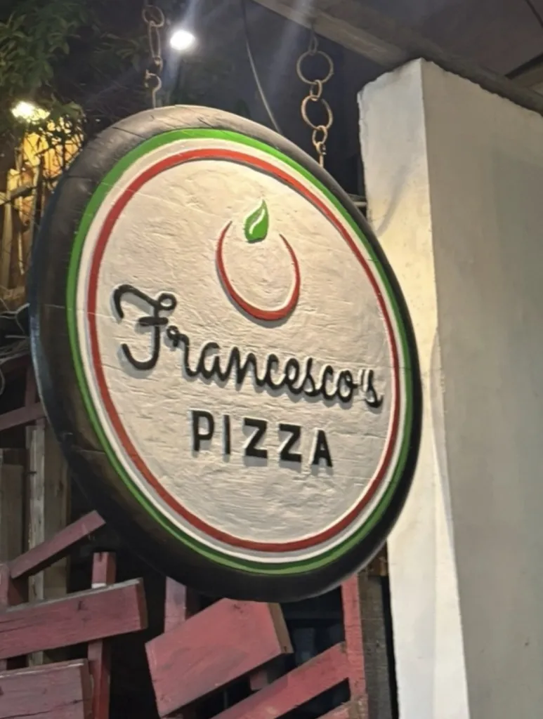 Francesco's Pizza 사진 1/5