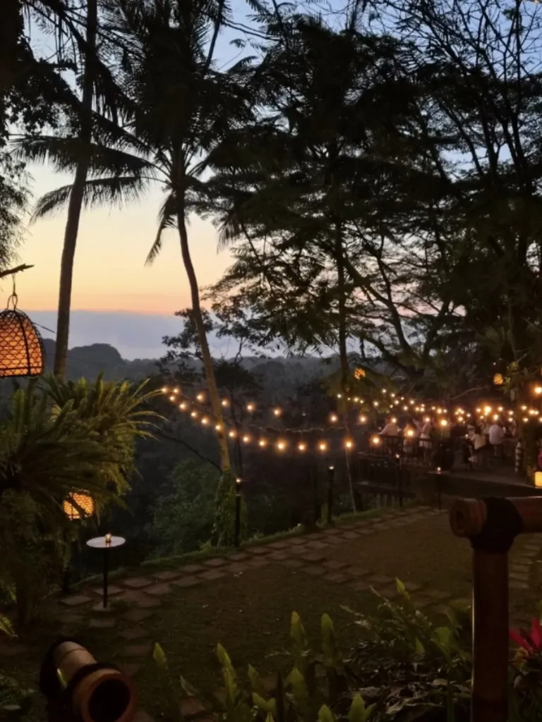 The Sayan House Restaurant Ubud 사진 1/5