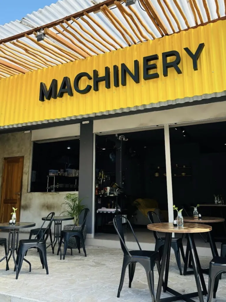 Machinery Coffee & Eatery di Sanur 사진 1/5