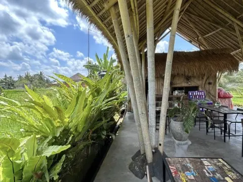 Bamboo Kitchen