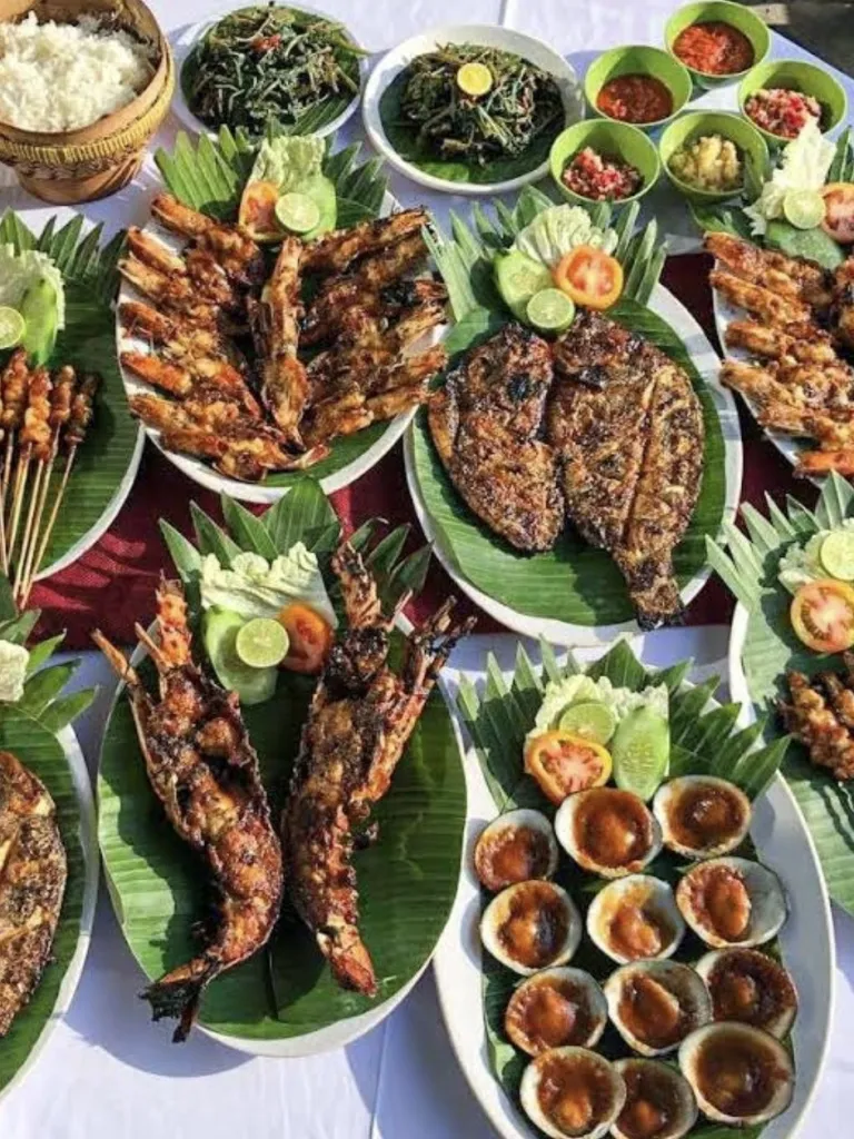 수리야 카페 짐바란 씨푸드 Surya Cafe Jimbaran Seafood 사진 2/5