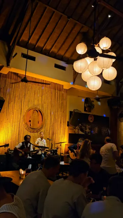 래핑부다 /래핑붓다 Laughing Buddha Bar